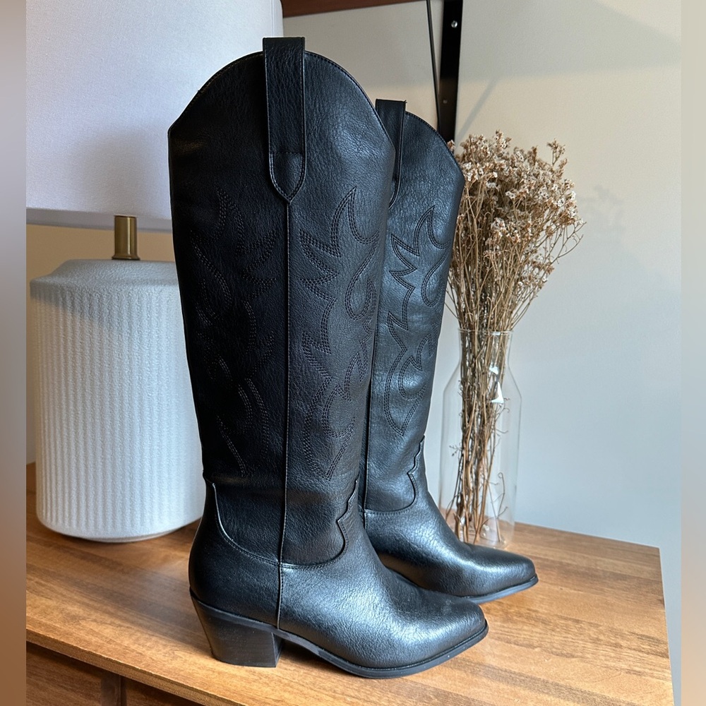 Billini Urson Black Women’s Cowboy Boot - Size 6